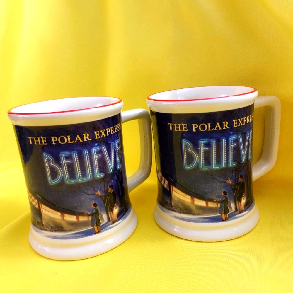 Two Mugs Polar Express Believe Warner Bros.Entertaiment Inc. PE